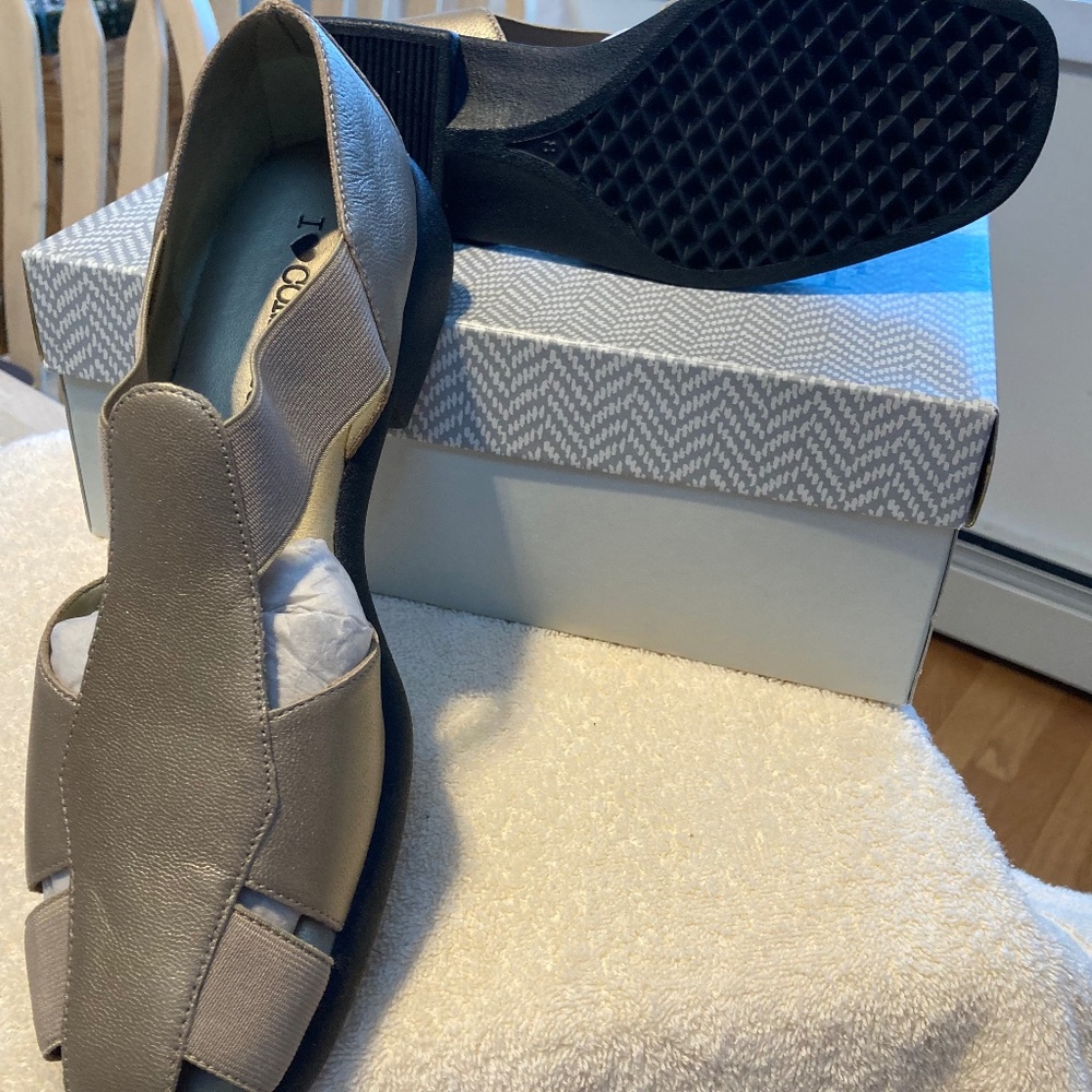 WOMENS SHOES
